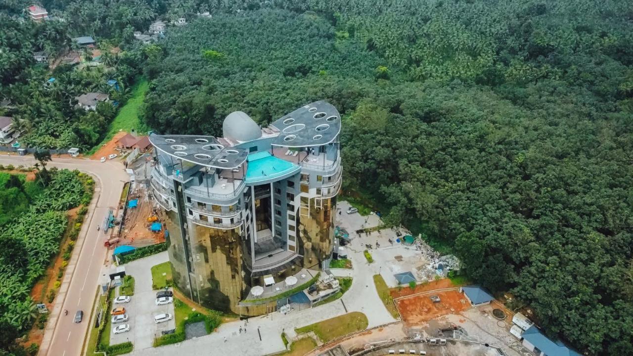 Fezinn Hotel - Best Wayanad Hotel In 2024 Kozhikode Luaran gambar