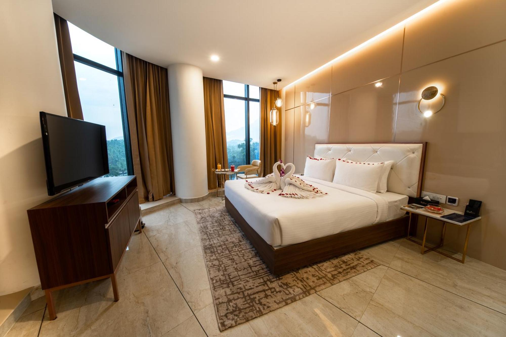 Fezinn Hotel - Best Wayanad Hotel In 2024 Kozhikode Luaran gambar