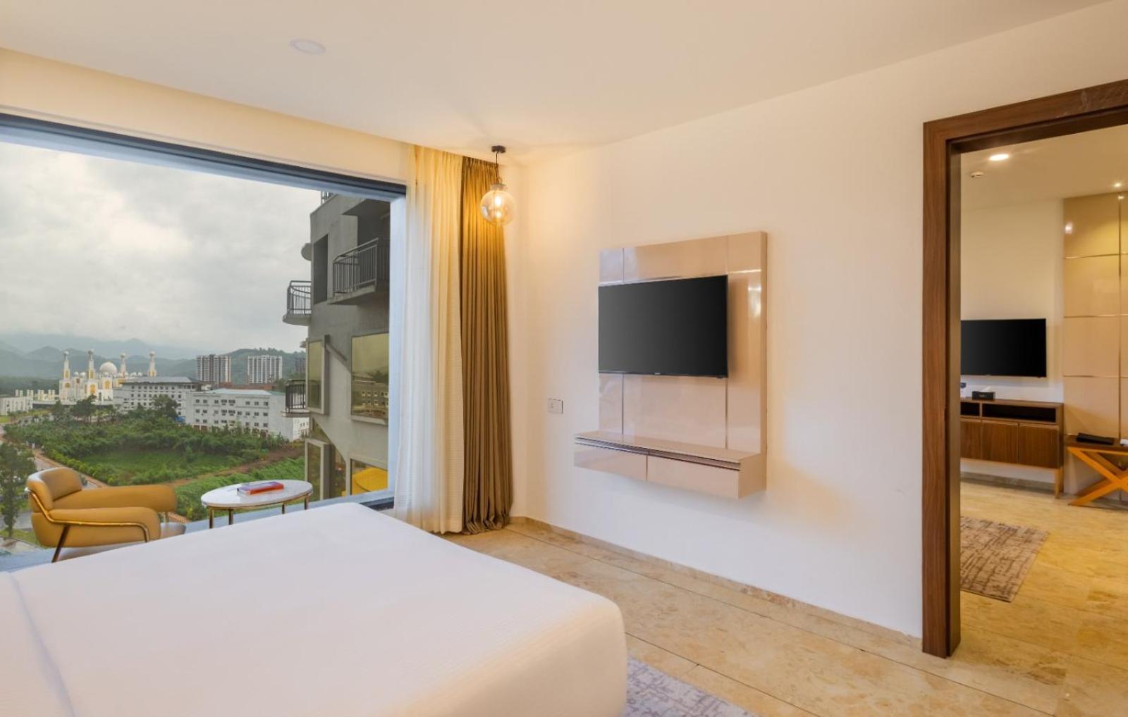 Fezinn Hotel - Best Wayanad Hotel In 2024 Kozhikode Luaran gambar